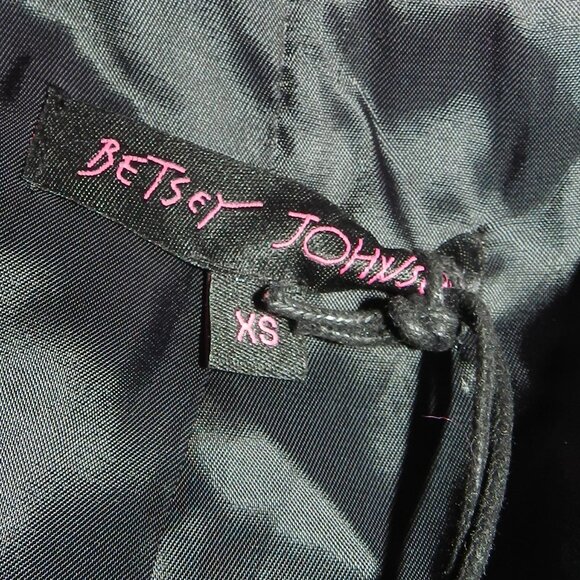 Betsey Johnson Fuchsia Women's Faux Fur Jacket 🆕SHIPS FAST⌚📦🏃💨🚚 - Picture 10 of 16